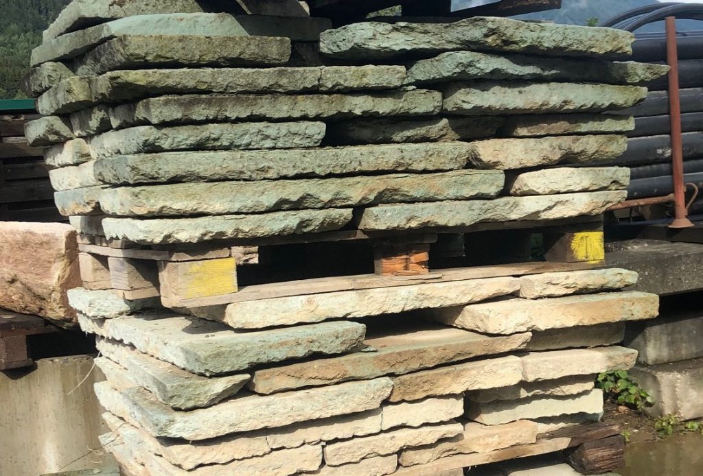 Natursteinplatten